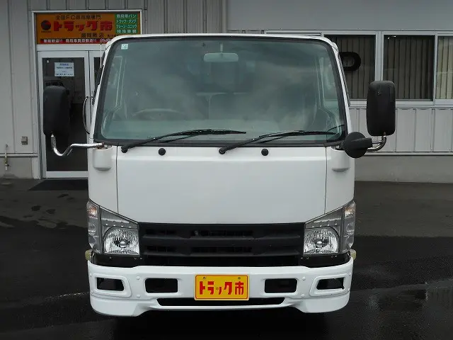 いすゞ エルフ SKA-NHS85A(4WD)の写真2