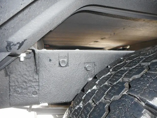 いすゞ エルフ SKA-NHS85A(4WD)の写真25