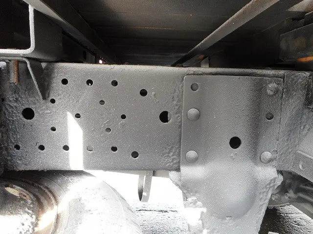 いすゞ エルフ SKA-NHS85A(4WD)の写真30