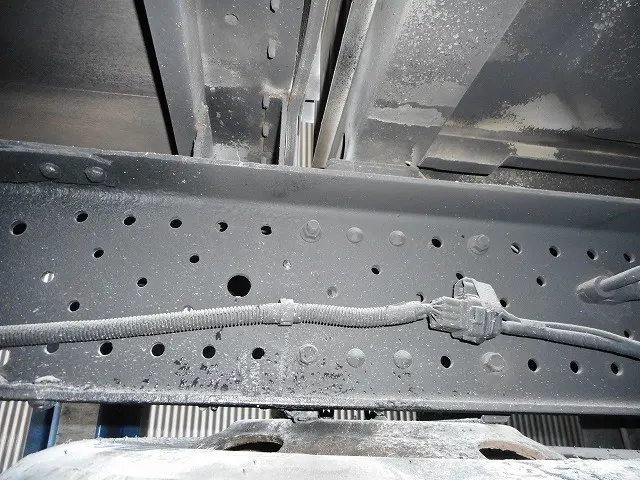 いすゞ エルフ SKA-NHS85A(4WD)の写真36