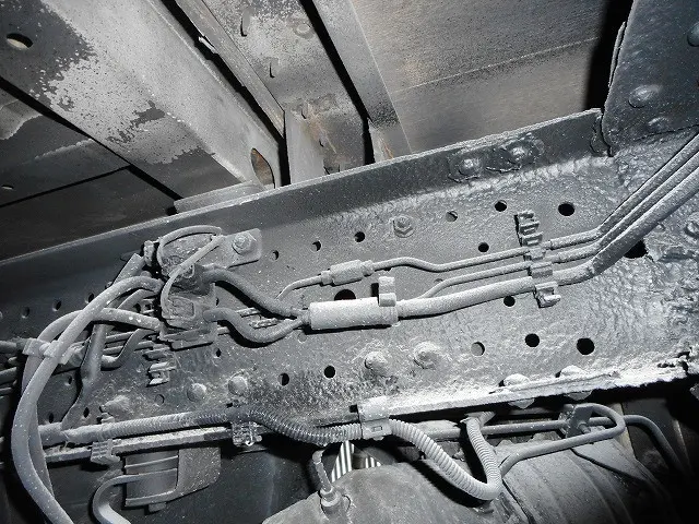 いすゞ エルフ SKA-NHS85A(4WD)の写真40