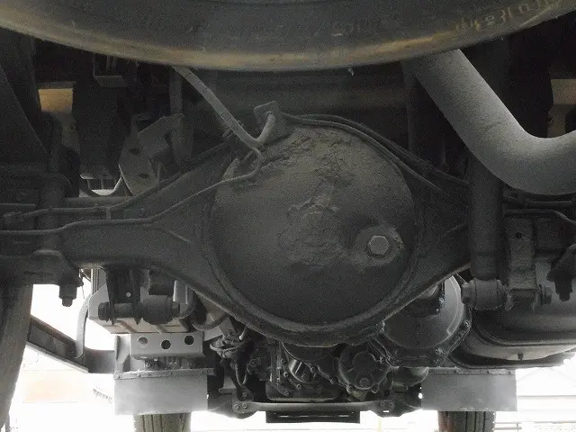 いすゞ エルフ TRG-NLS85AR(4WD)の写真18