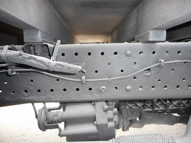 いすゞ エルフ TRG-NLS85AR(4WD)の写真21