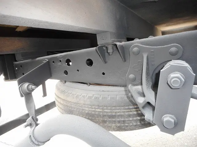 いすゞ エルフ TRG-NLS85AR(4WD)の写真24