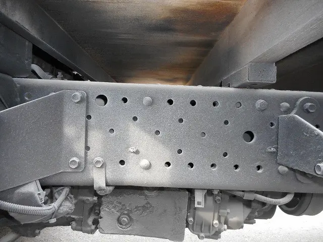 いすゞ エルフ TRG-NLS85AR(4WD)の写真25