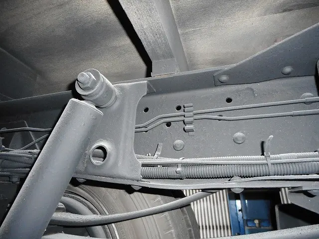 いすゞ エルフ TRG-NLS85AR(4WD)の写真36