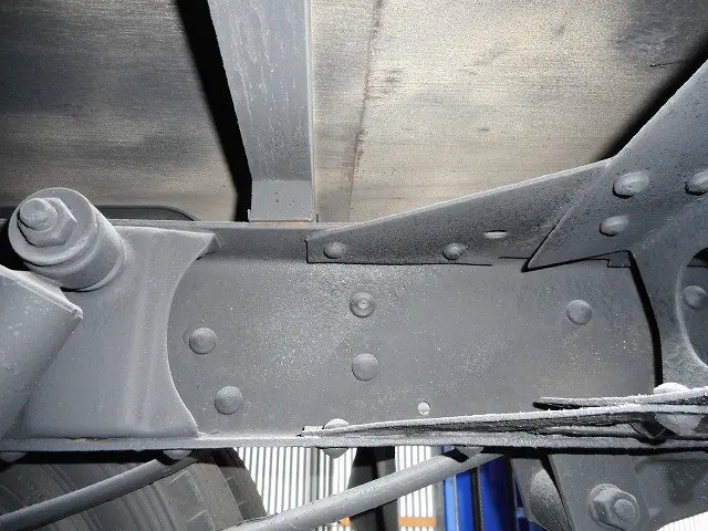 いすゞ エルフ TRG-NLS85AR(4WD)の写真42