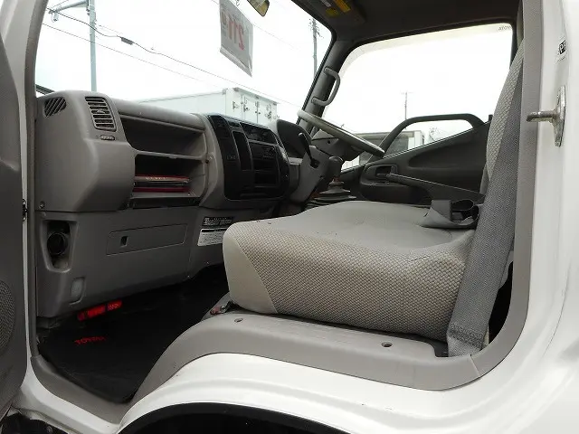 トヨタ ダイナ LDF-KDY281(4WD)の写真15