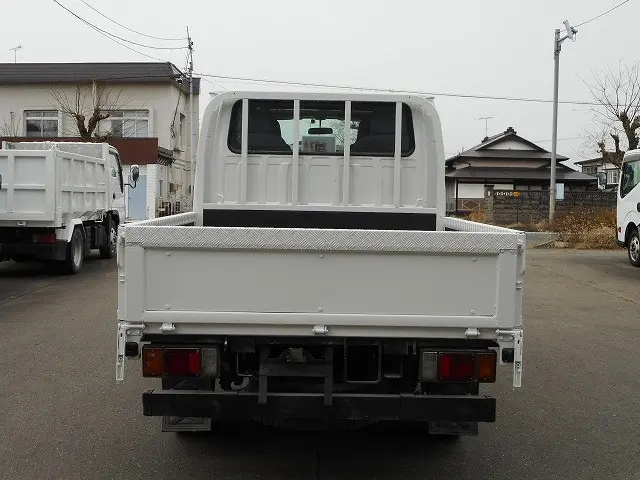 いすゞ エルフ BKG-NHS85A(4WD)の写真6