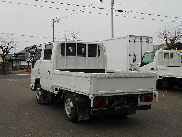 いすゞ エルフ BKG-NHS85A(4WD)の写真8
