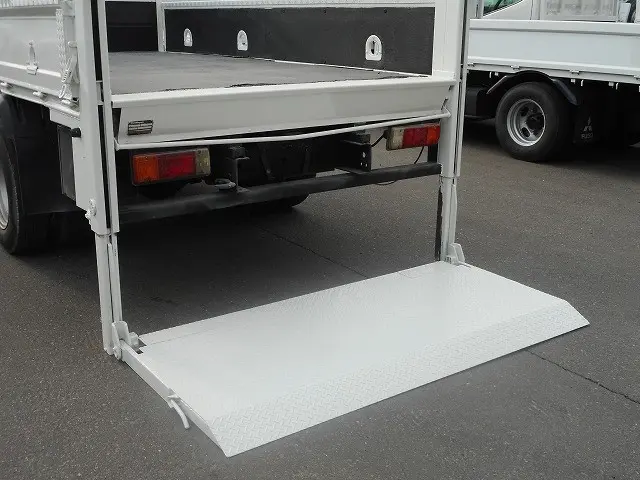 日野 デュトロ TKG-XZU695M(4WD)の写真11