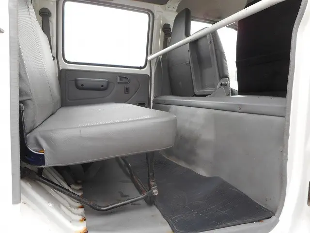 日野 デュトロ TKG-XZU695M(4WD)の写真16