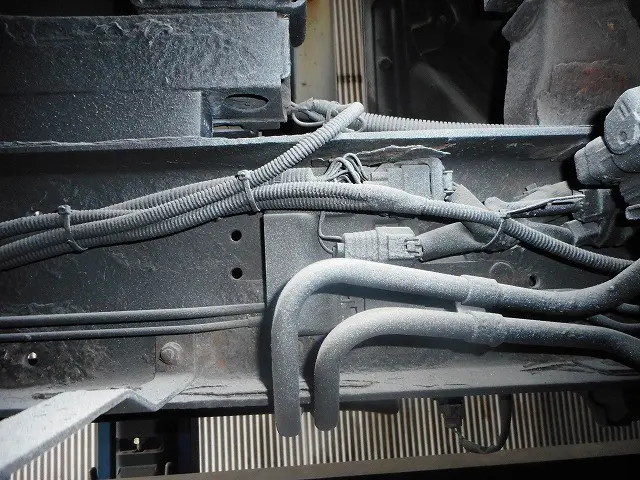 日野 デュトロ TKG-XZU695M(4WD)の写真41