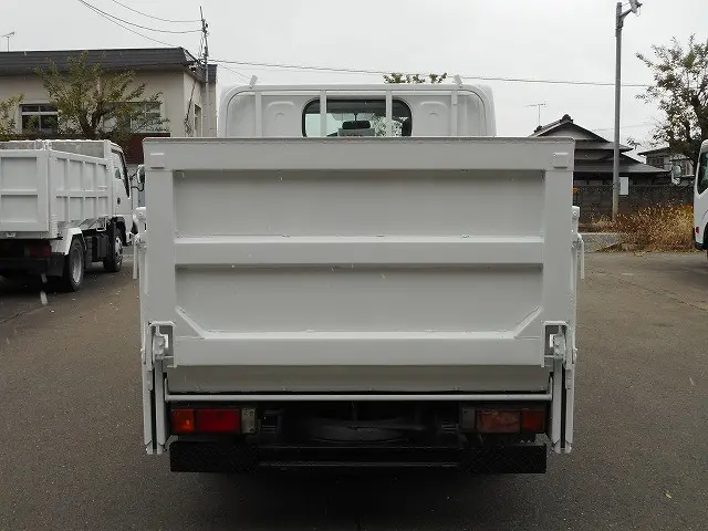 日産 アトラス PDG-SZ5F24(4WD)の写真6