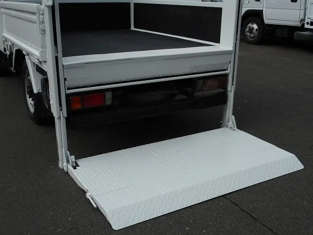 日産 アトラス PDG-SZ5F24(4WD)の写真11