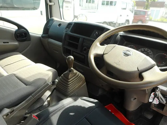 日産 アトラス PDG-SZ5F24(4WD)の写真12