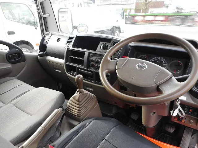 日産 アトラス PDG-SZ5F24(4WD)の写真13