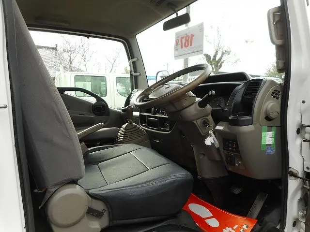 日産 アトラス PDG-SZ5F24(4WD)の写真14