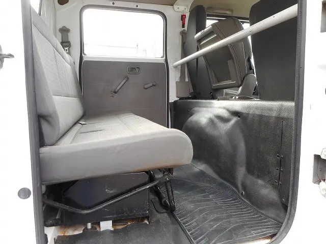 日産 アトラス PDG-SZ5F24(4WD)の写真16