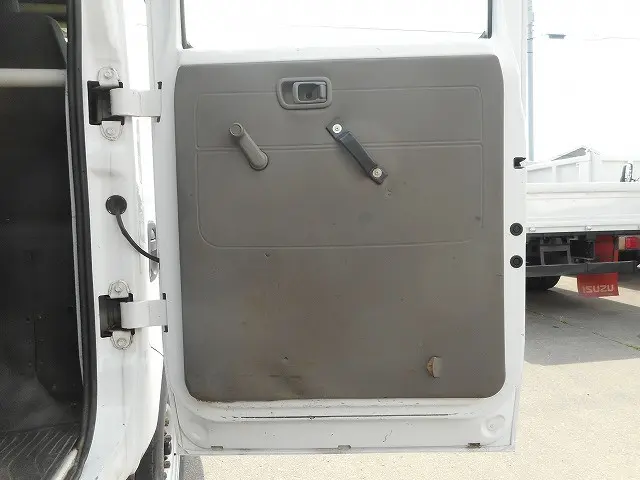 日産 アトラス PDG-SZ5F24(4WD)の写真16