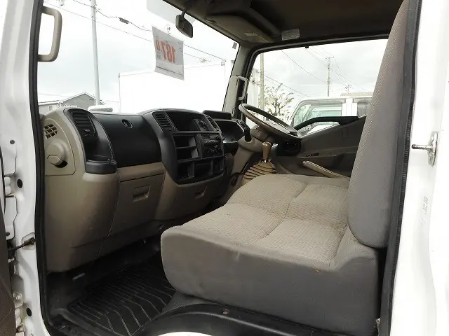 日産 アトラス PDG-SZ5F24(4WD)の写真19