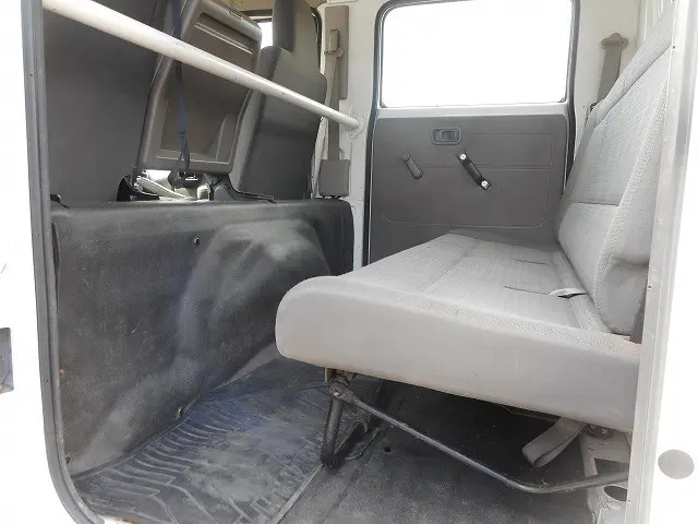 日産 アトラス PDG-SZ5F24(4WD)の写真20