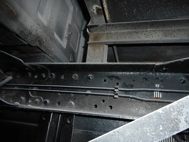 日産 アトラス PDG-SZ5F24(4WD)の写真42