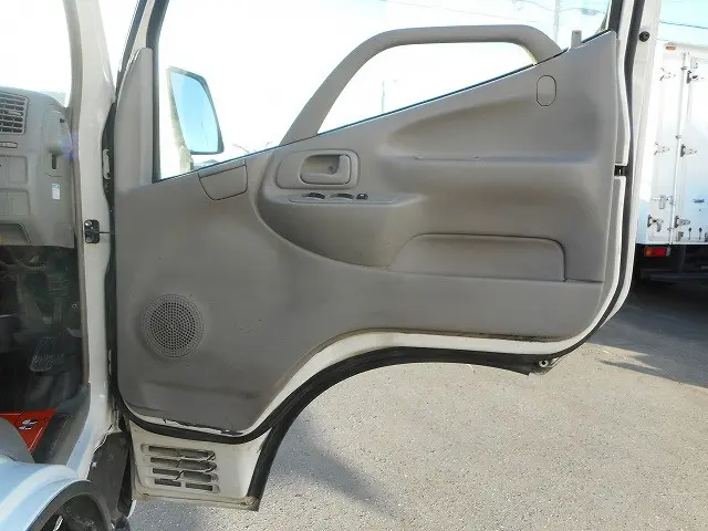 トヨタ ダイナ LDF-KDY281(4WD)の写真13