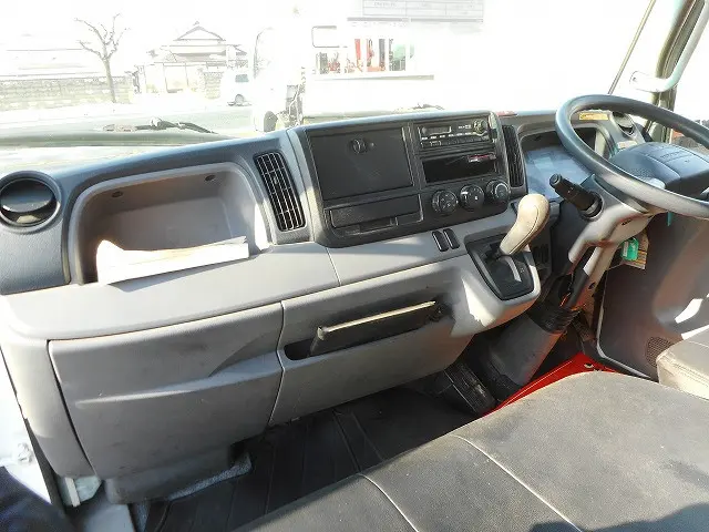 三菱 キャンター TKG-FGA20(4WD)の写真17