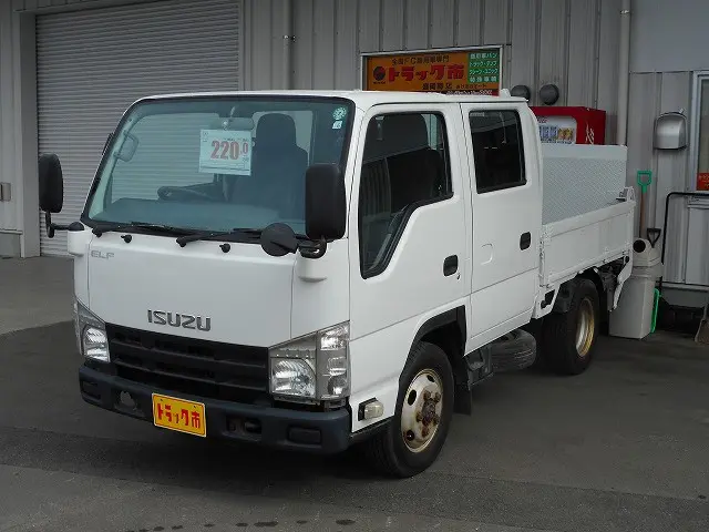 いすゞ エルフ BKG-NJS85A(4WD)の写真1