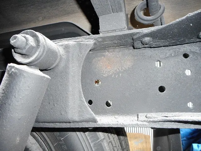 いすゞ エルフ BKG-NJS85A(4WD)の写真42