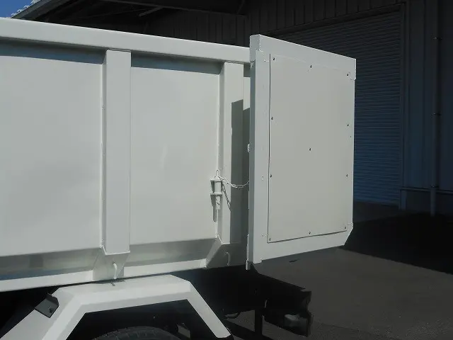 トヨタ ダイナ BDG-XZU368(4WD)の写真11