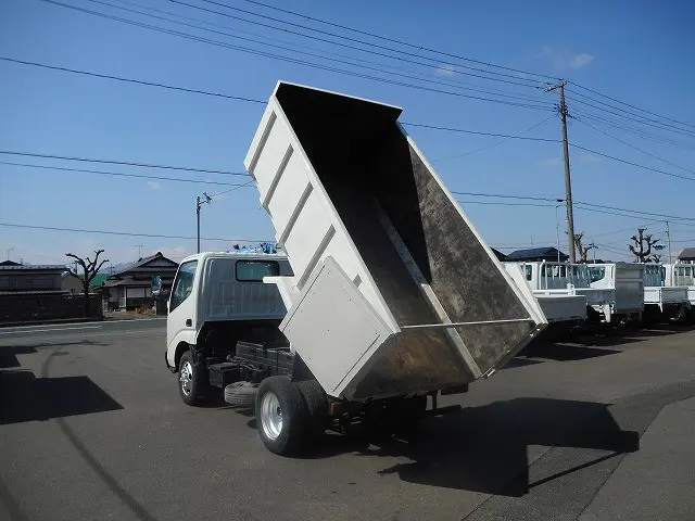 トヨタ ダイナ BDG-XZU368(4WD)の写真14