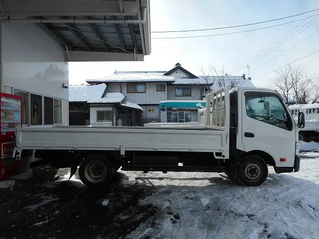 トヨタ ダイナ TKG-XZU775(4WD)の写真4