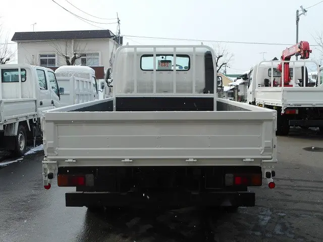 トヨタ ダイナ TKG-XZU775(4WD)の写真6
