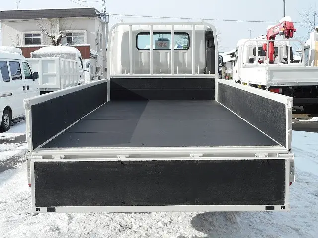 トヨタ ダイナ TKG-XZU775(4WD)の写真9