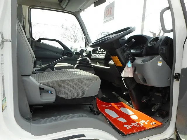 トヨタ ダイナ TKG-XZU775(4WD)の写真12