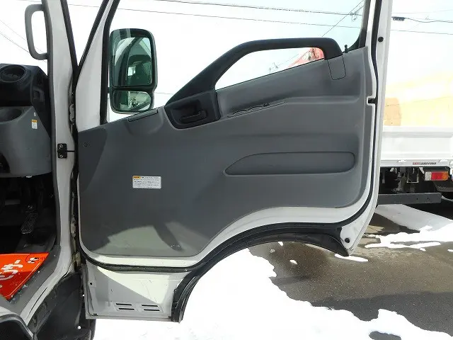 トヨタ ダイナ TKG-XZU775(4WD)の写真13