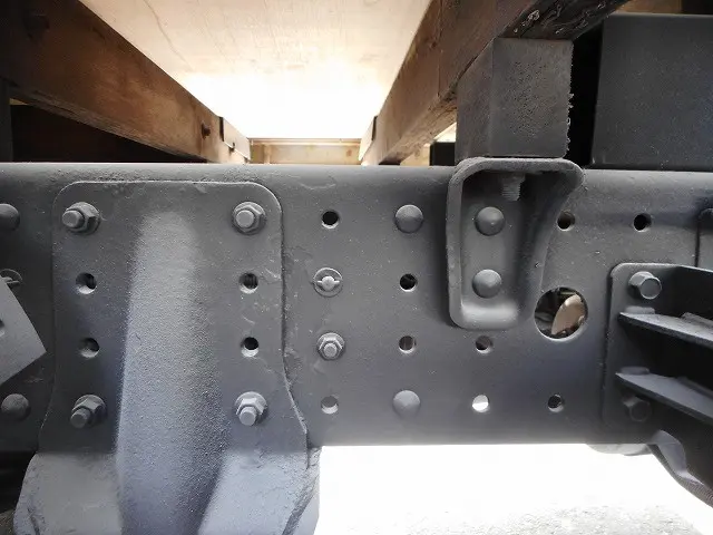 三菱 キャンター TPG-FDA00(4WD)の写真25