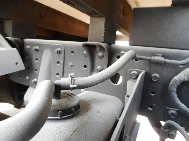 三菱 キャンター TPG-FDA00(4WD)の写真26