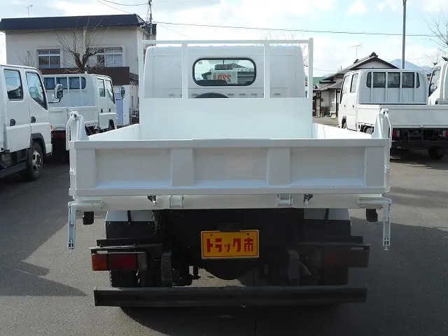 日産 アトラス SDG-SZ5F24(4WD)の写真6