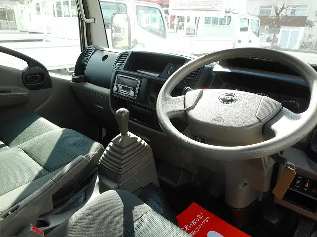 日産 アトラス SDG-SZ5F24(4WD)の写真16