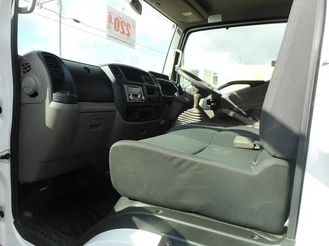 日産 アトラス SDG-SZ5F24(4WD)の写真20