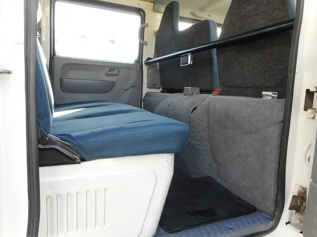 三菱 キャンター TKG-FGA20(4WD)の写真15