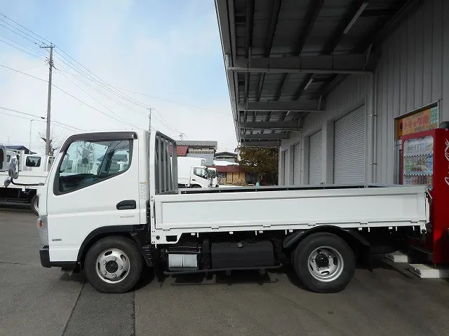 三菱 キャンター TKG-FDA20(4WD)の写真5