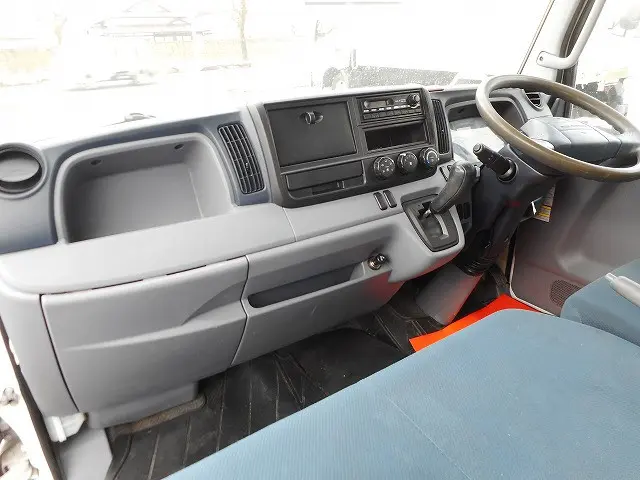 三菱 キャンター TKG-FDA20(4WD)の写真14