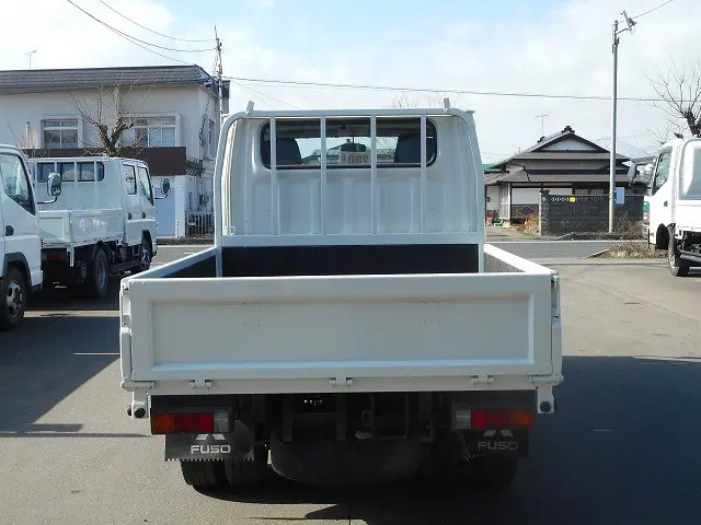 三菱 キャンターガッツ PDG-FD70B(4WD)の写真6