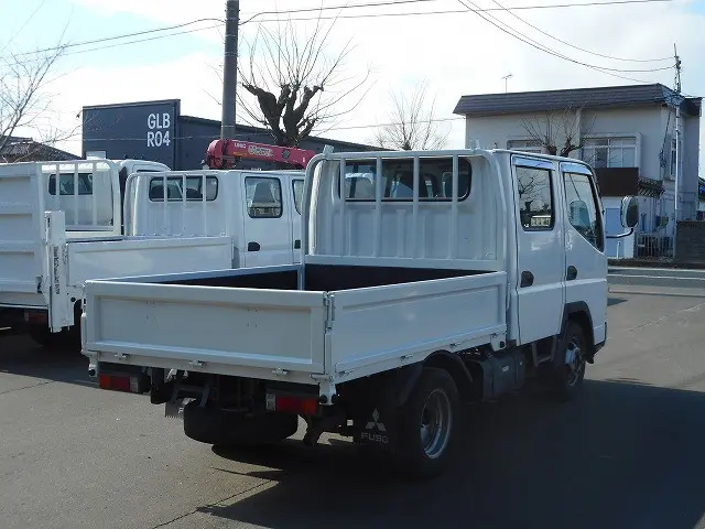 三菱 キャンターガッツ PDG-FD70B(4WD)の写真7