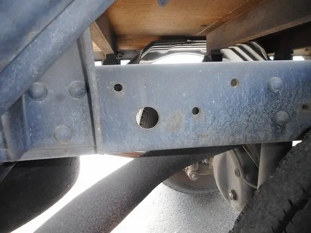 三菱 キャンターガッツ PDG-FD70B(4WD)の写真27