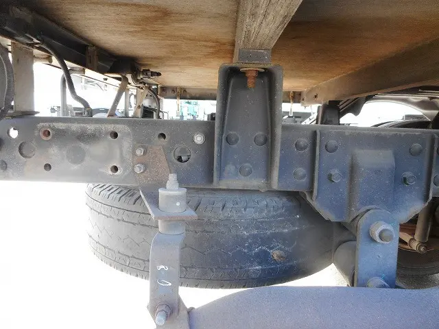 三菱 キャンターガッツ PDG-FD70B(4WD)の写真28